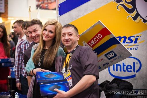 Киберспорт - Финал TECHLABS CUP RU 2012: Overclocking